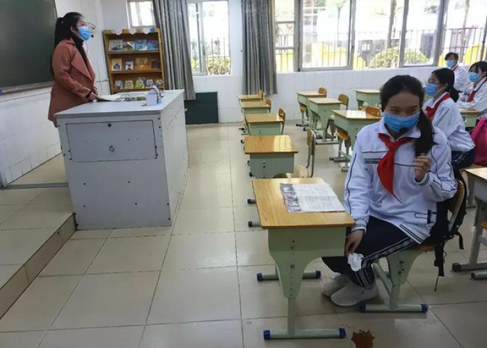 新冠疫情什么时候开始上网课的（疫情什么时候开始上学）