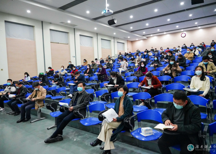 2020年学校疫情（2020年的疫情校园）