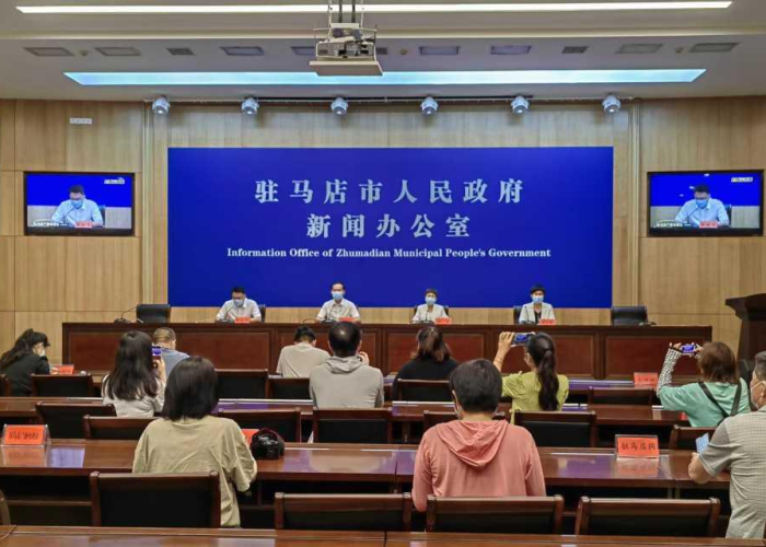 疫情刚开始的新闻报道视频（关于疫情新闻报道短新闻视频）