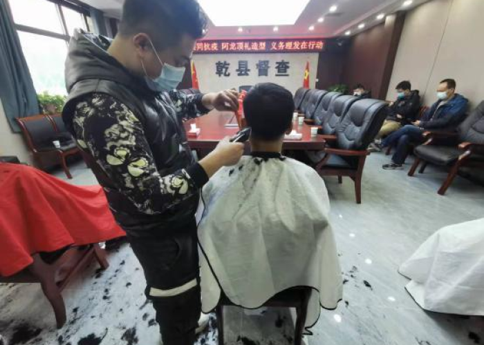 疫情期间理发（疫情期间 理发）