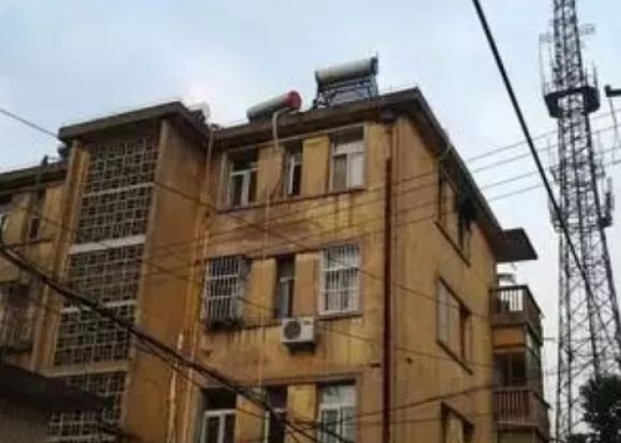 武汉疫情一小区12户绝户（武汉因为疫情绝户的）