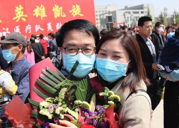 新冠疫情英雄回家视频（疫情英雄视频合集）