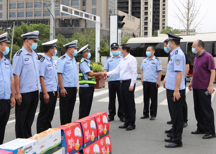 放开疫情防控时间（什么时候能放开防疫管控）