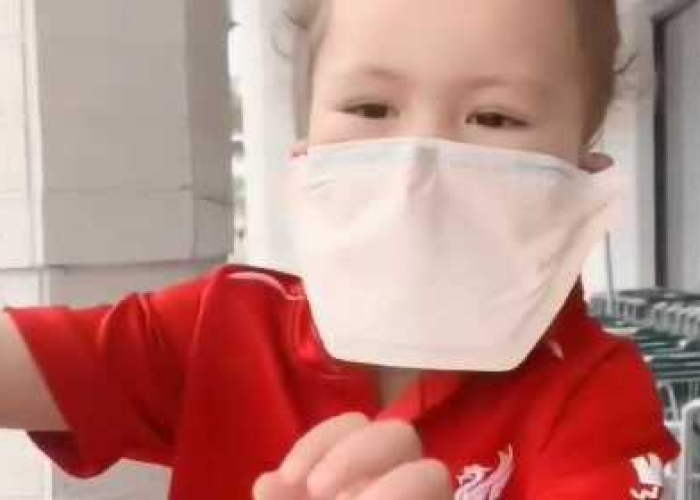 疫情孩子留在中国（疫情父母担心留在国外孩子）
