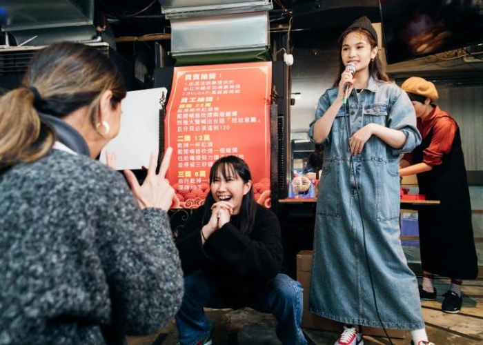 疫情口罩小孩怎么戴（疫情口罩小孩怎么戴的）
