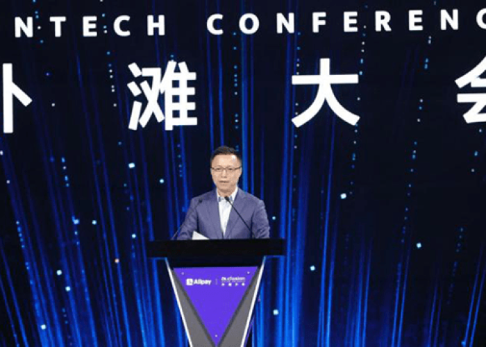 新冠疫情英语演讲完整版中文视频（新冠疫情英文演讲三分钟）