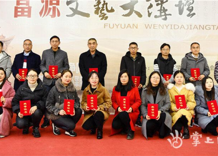 疫情下的我们征文800字（疫情下的我们征文素材）
