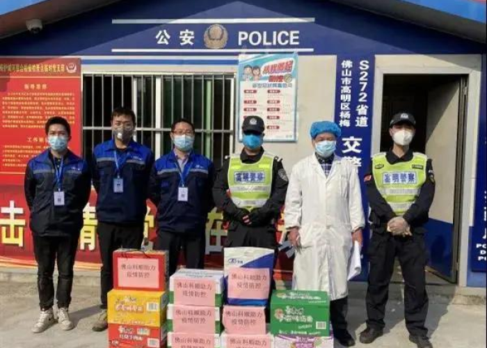 疫情中的感人故事作文200字（疫情中的感人故事500）