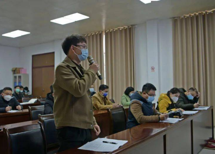 广西百色疫情有人乱跑（广西百色防控疫情新闻）