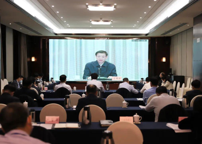 2019年爆发疫情的视频（疫情刚爆发的视频）
