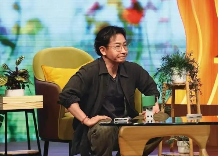 疫情期间感人的故事作文300字（疫情期间感人的小故事作文）