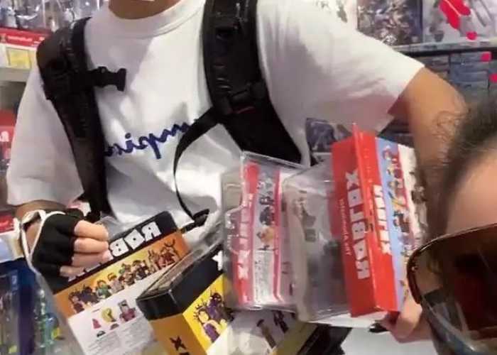 疫情期间要买什么吃的（疫情期间要买什么吃的东西）
