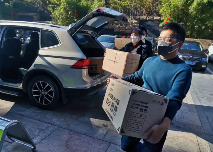 疫情之间一个感人的故事（疫情之间感人的故事和人）