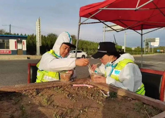 三年了还是没有控制疫情（疫情持续两三年）