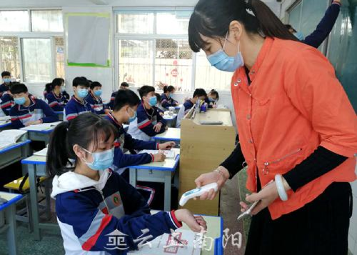 疫情暖心事迹（疫情温暖人心的事例2021）