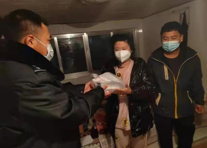 当下疫情需要准备哪些药品（疫情期间应该准备什么药）