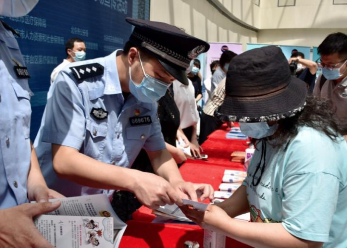 当下疫情需要准备哪些药品（疫情期间应该准备什么药）
