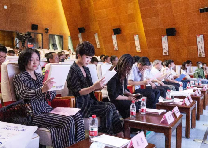 2020抗击疫情感动细节（抗疫情的感动事例）