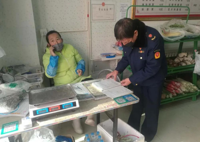 新闻播报疫情结束视频素材内容（疫情结束的新闻）
