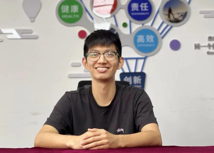 疫情背后的人和事（疫情背后的人物）
