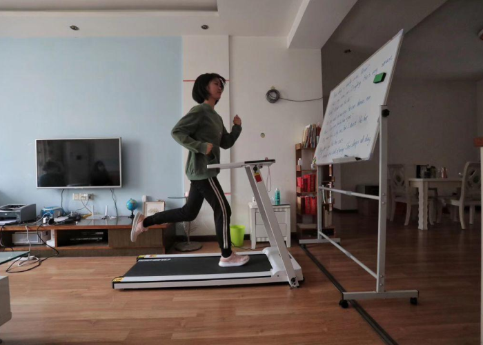 疫情英语配音视频（疫情英语配音视频短片）