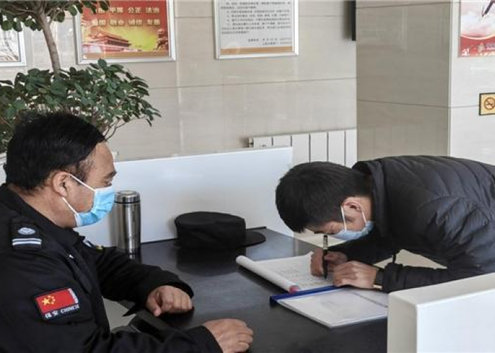 疫情期间孩子不愿意上学怎么办（疫情期间孩子在学校不能如期回家怎么安抚）