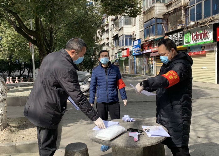 校园疫情案例（校园内疫情）