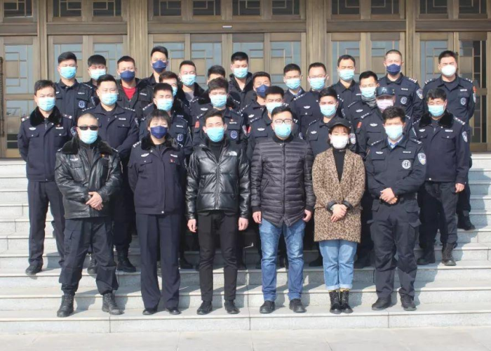 理发师疫情期间理发可以吗（疫情期间的理发师）