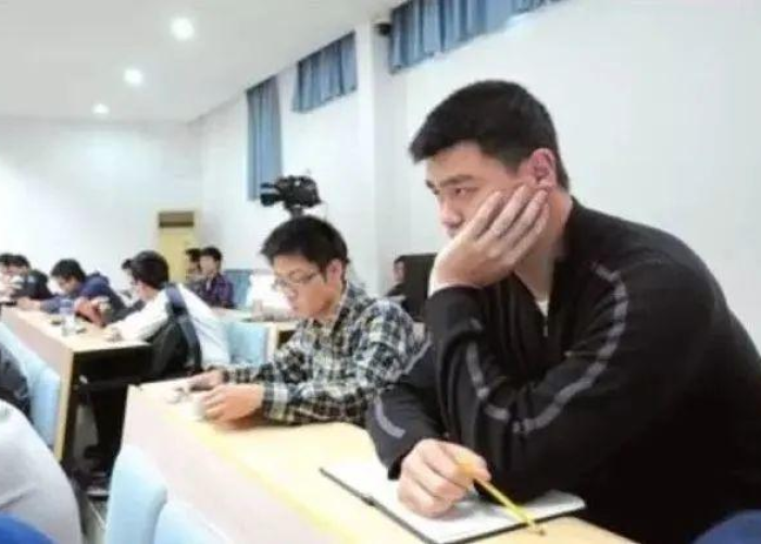 结束疫情的视频（疫情结束,春暖花开的视频）
