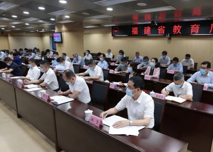 疫情志愿者视频通话（疫情志愿服务的视频）
