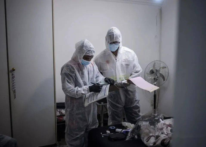 新冠疫情医护人员感人视频（新冠疫情医护人员感人视频大全）