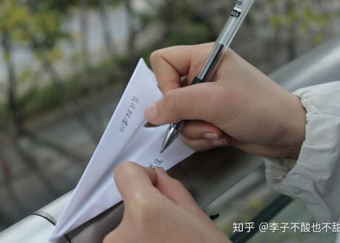 疫情期间难忘的一件事作文一百字（疫情期间最难忘的一件事优秀作文）