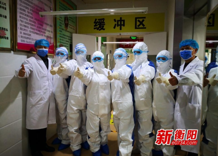 疫情背后的故事简短（疫情背后的感人故事）