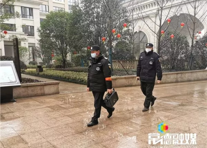播放疫情（播放疫情图片）