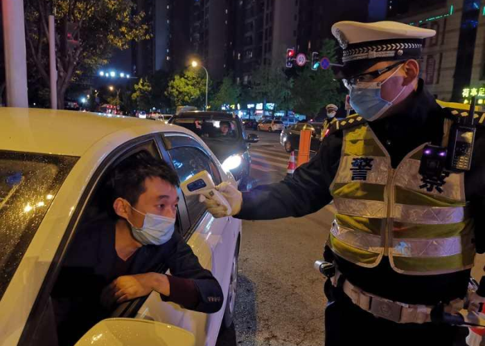 成都近期疫情由什么引起的（最近成都疫情严不严重）