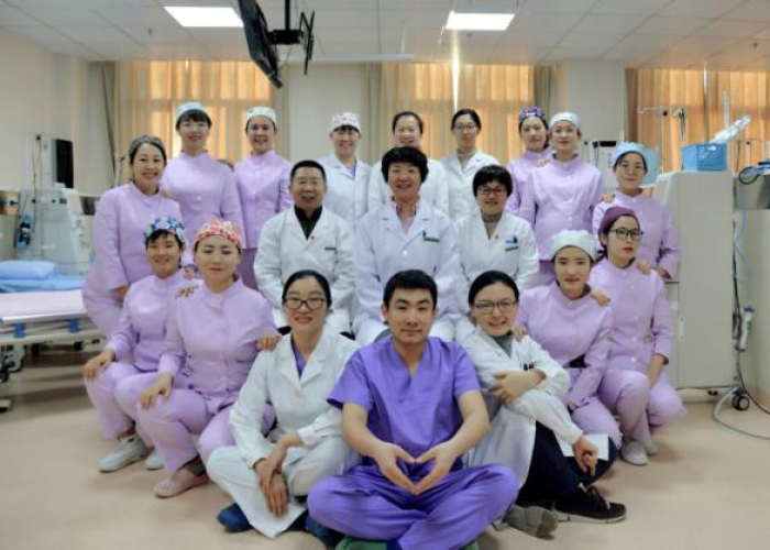 疫情40张感人图片（疫情感人图片带字）