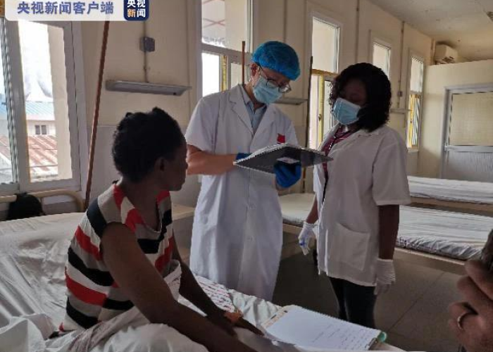 新冠疫情痊愈患者现在怎样了（新冠肺炎疫情治疗好了能留下什么异状）