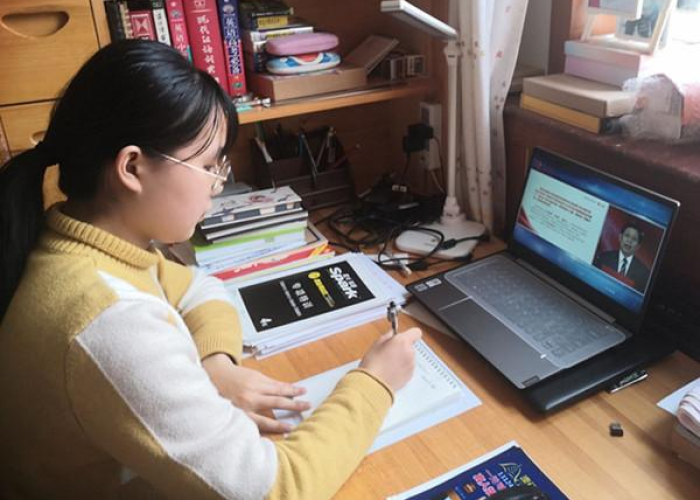 疫情重要人物事迹（疫情重要人物事迹材料）