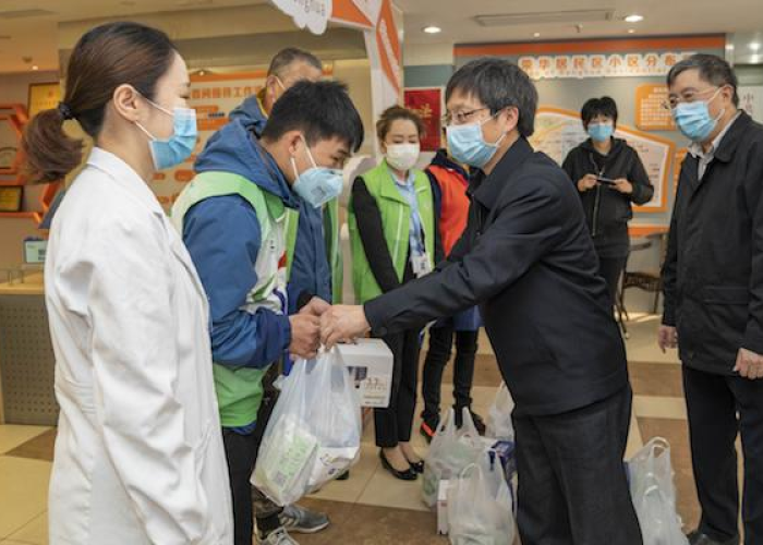 防控疫情期间学生志愿者（防控疫情期间学生志愿者事迹材料）