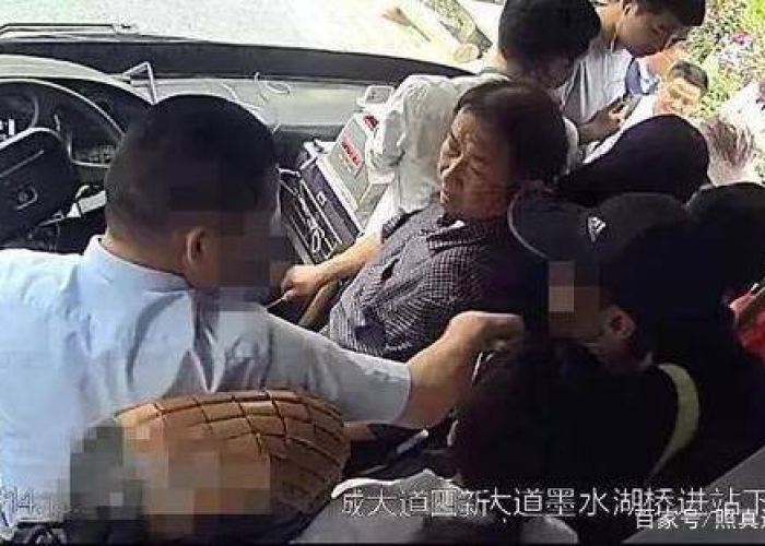 武汉疫情期间的一对情侣（武汉疫情一对情侣的真实故事）