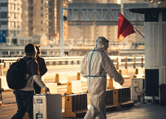 感觉疫情过了国家真的穷了（疫情是否过去了）