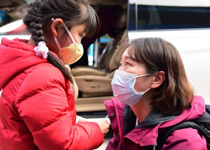 疫情期间普通人的温暖举动（疫情期间人民的暖心举动）