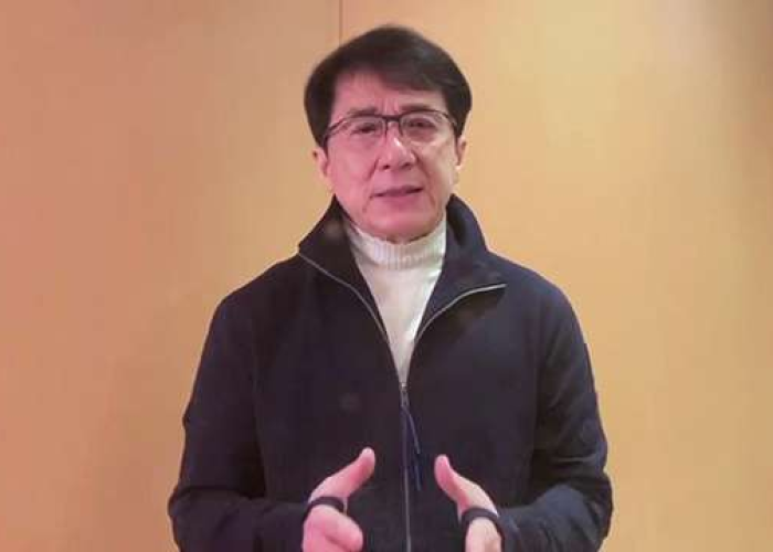 新冠疫情短片成龙（心冠疫情电影）