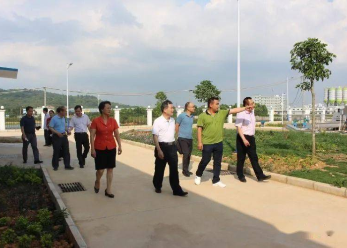 疫情何时结束文案短句（疫情什么时候结束?想见的人都换了八个了）