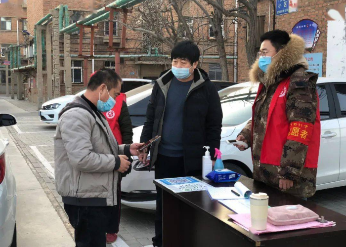 疫情期间社区工作者视频（疫情下社区工作者）