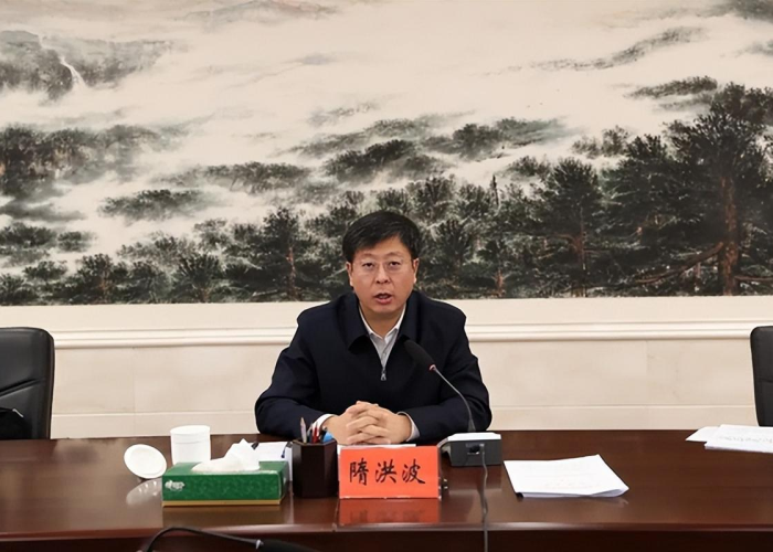 新冠疫情英语演讲完整版带翻译（新冠疫情英语演讲完整版带翻译视频）