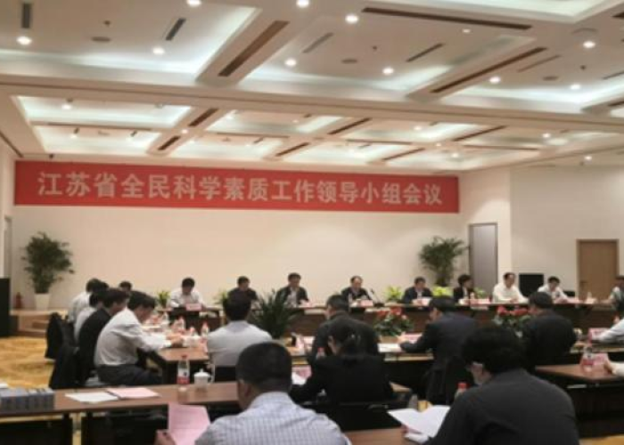 新冠疫情英语演讲完整版刘洁（新冠疫情 英语演讲）