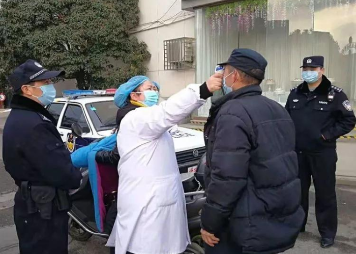 疫情和感冒的症状一样吗（疫情和感冒的症状一样吗图片）