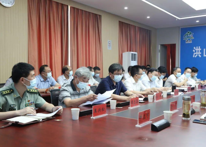 新冠疫情的起因是什么（新冠疫情的起因是什么引起的）