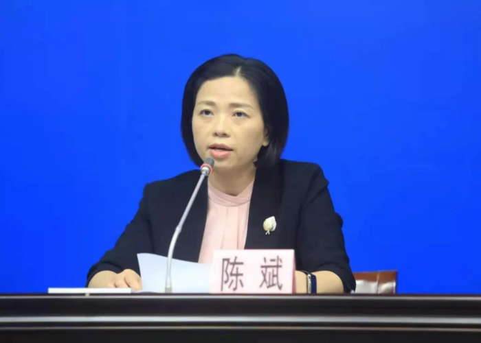 疫情高峰期孩子要不要上学（2021年疫情孩子能上学吗）